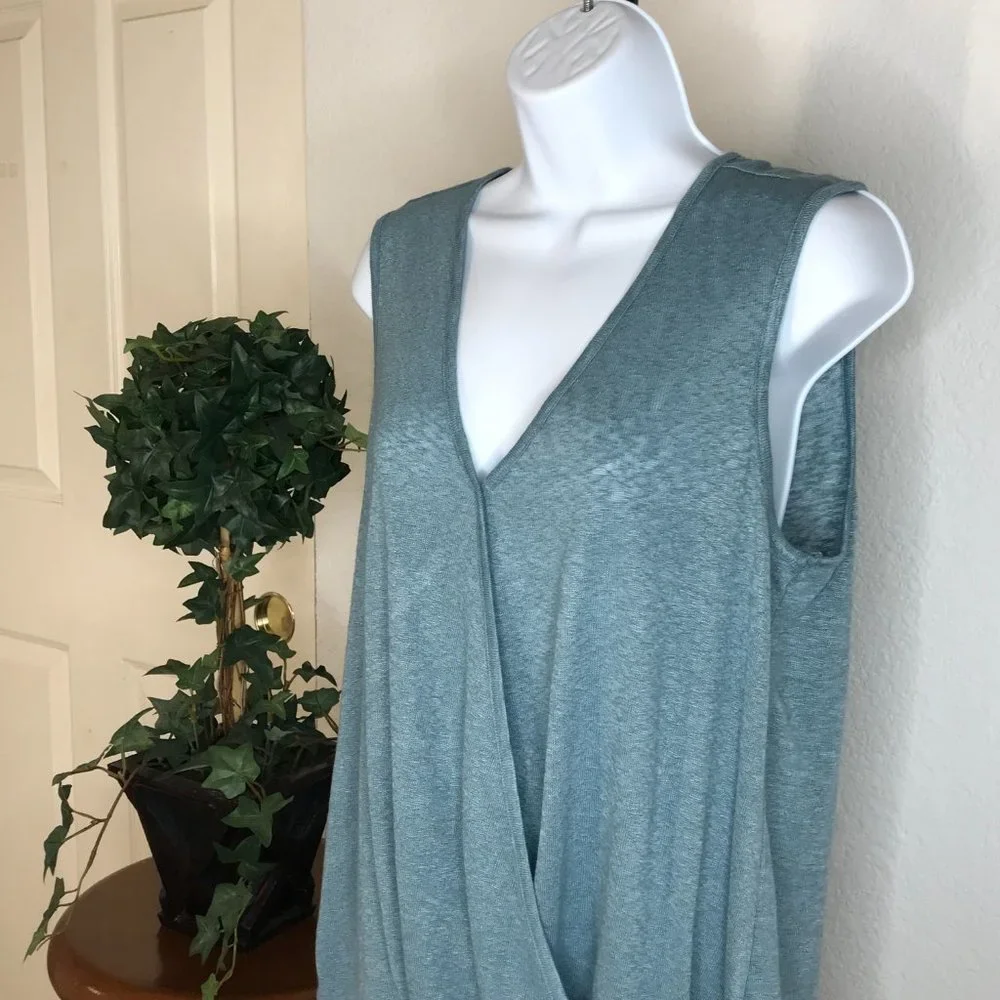Bobeau Tank Top | Blue | Large - Picture 4 of 8